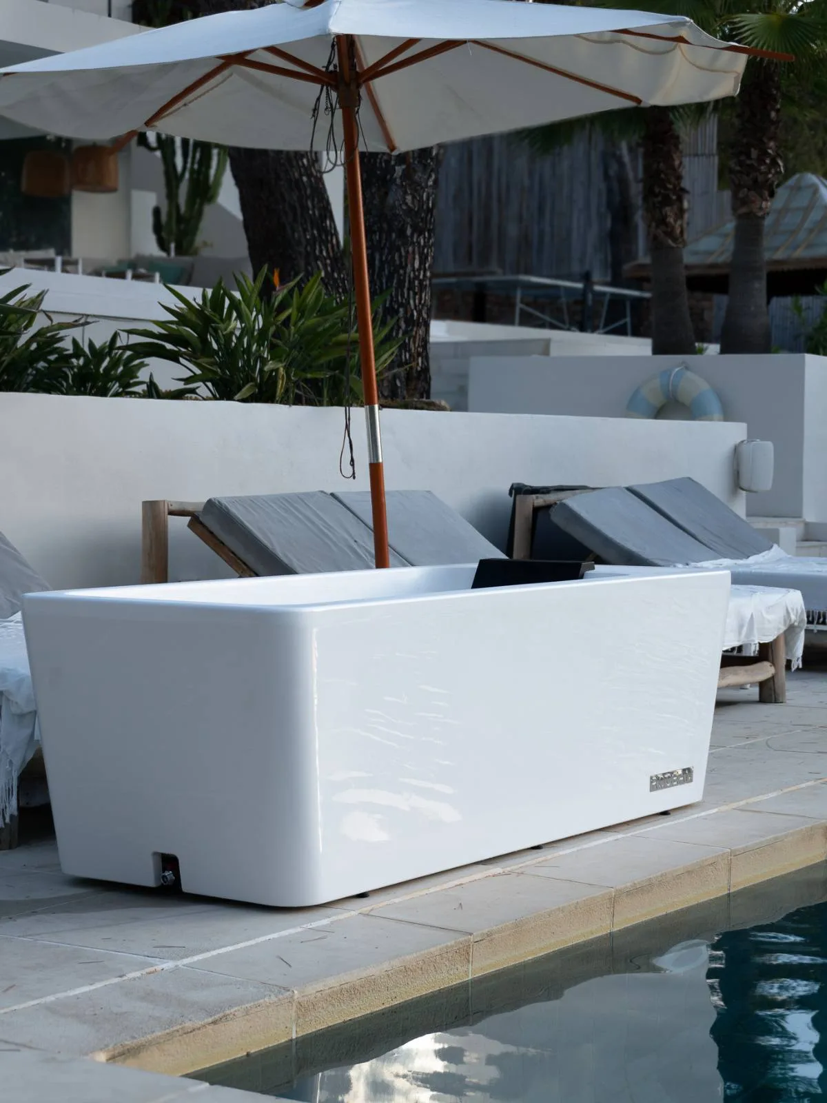 Rocean Bath terrace installation