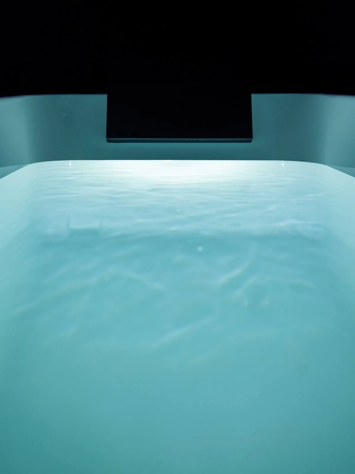 Rocean Bath illuminated water detail