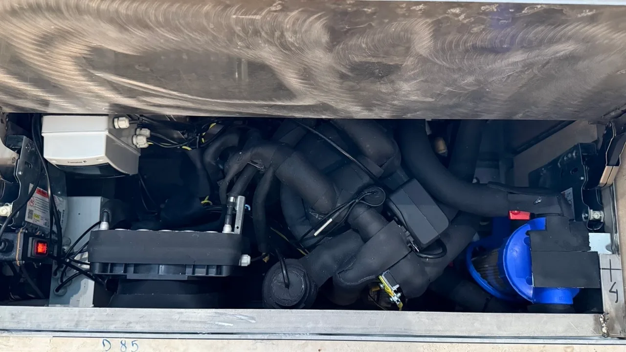 Rocean integrated technical system under the bath shell