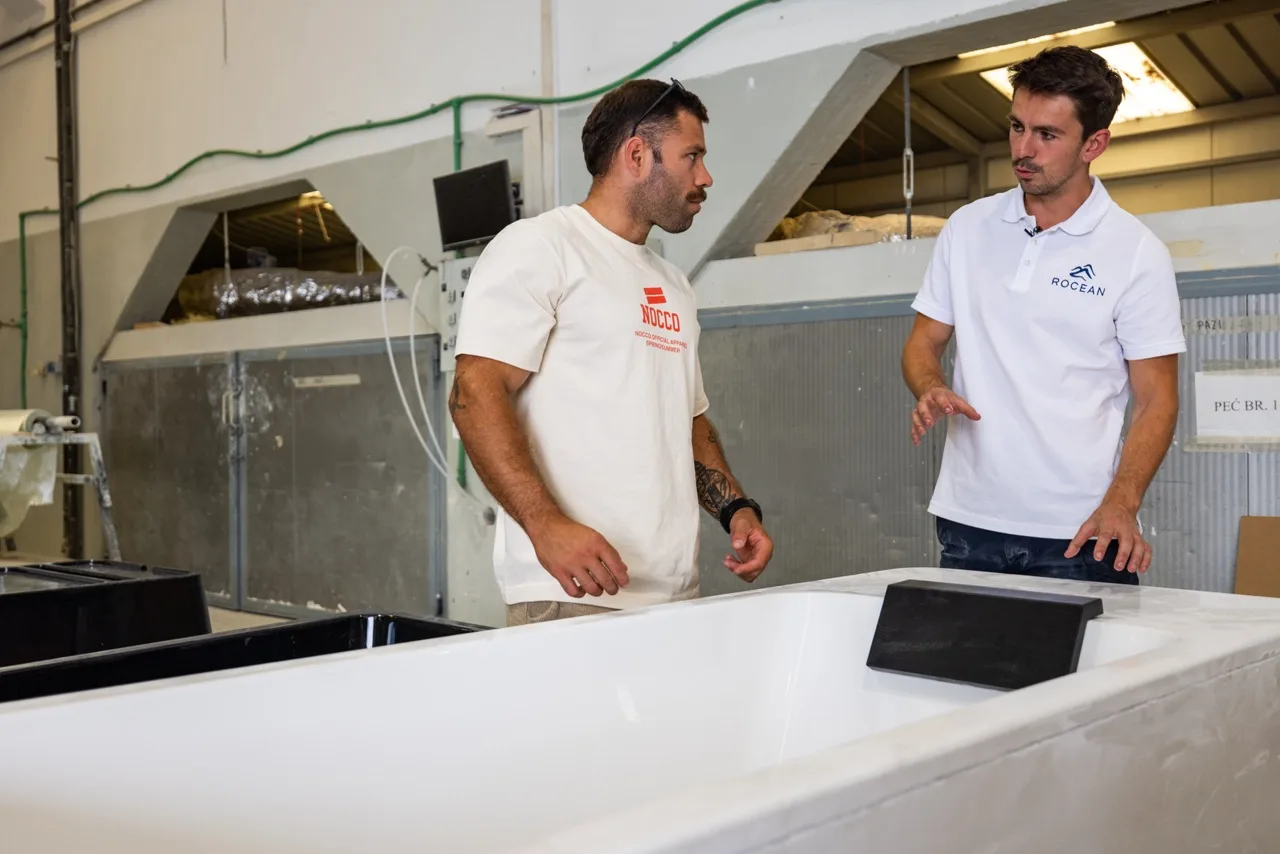Antoine Richer with production team reviewing a Rocean bath in the workshop